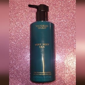 Victoria Secret | Very Sexy Sea Fragrance Lotion